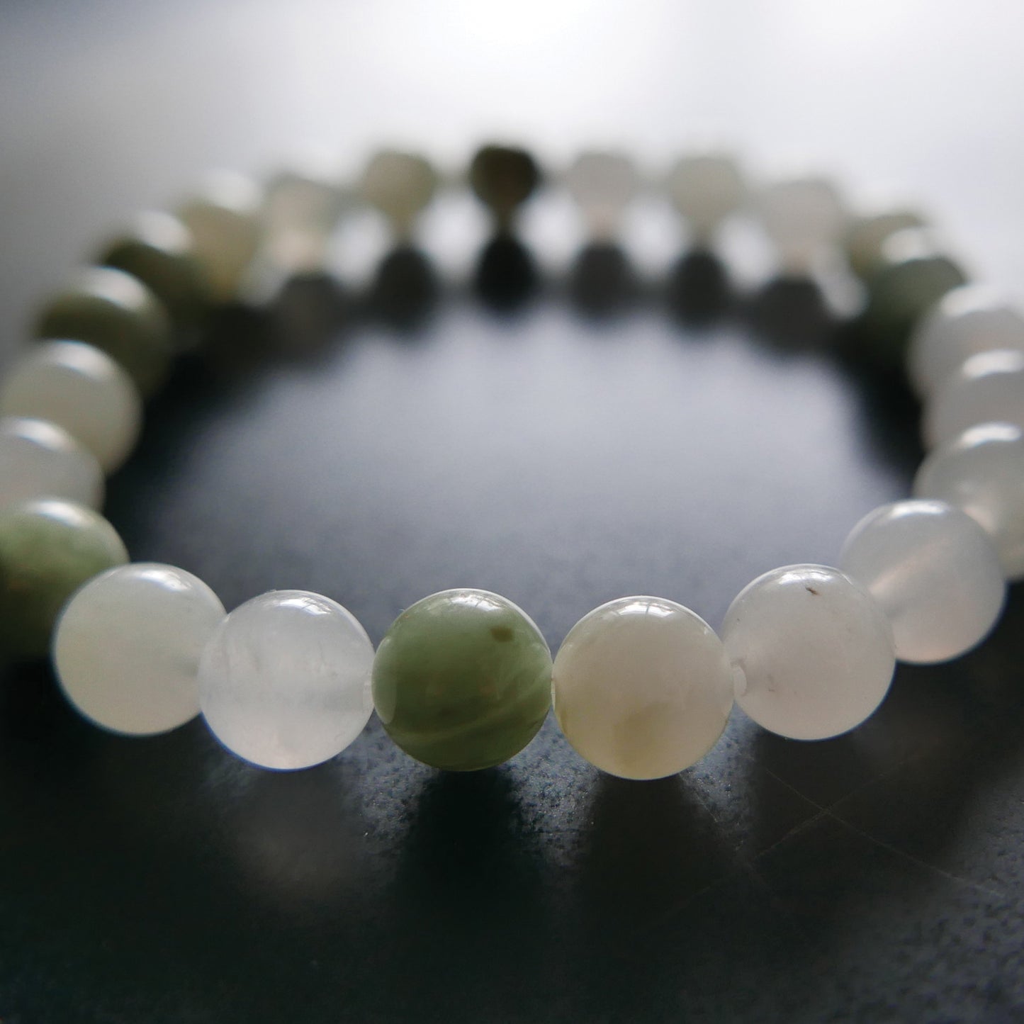 Green Jade Bracelet (8-8.5mm)