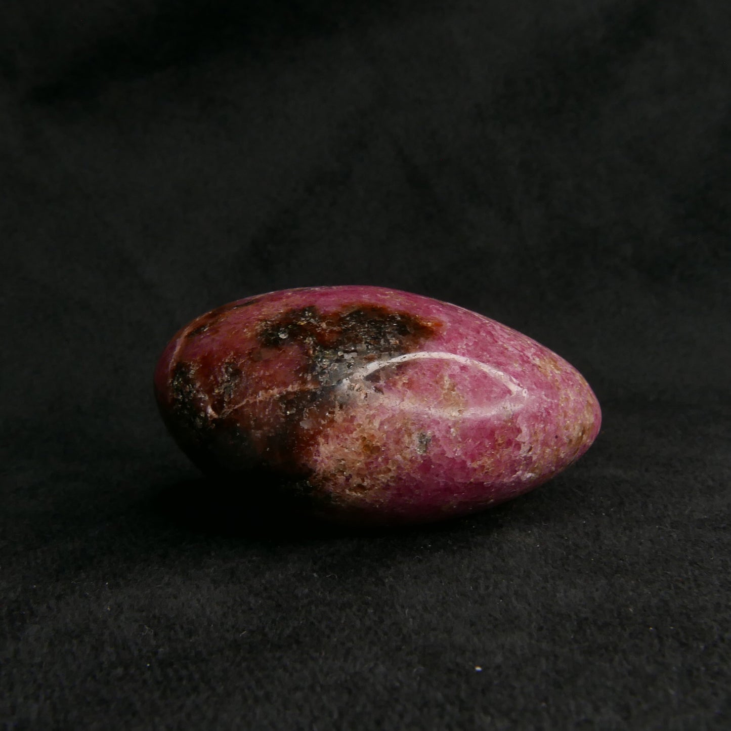 Rhodonite Palm Stone