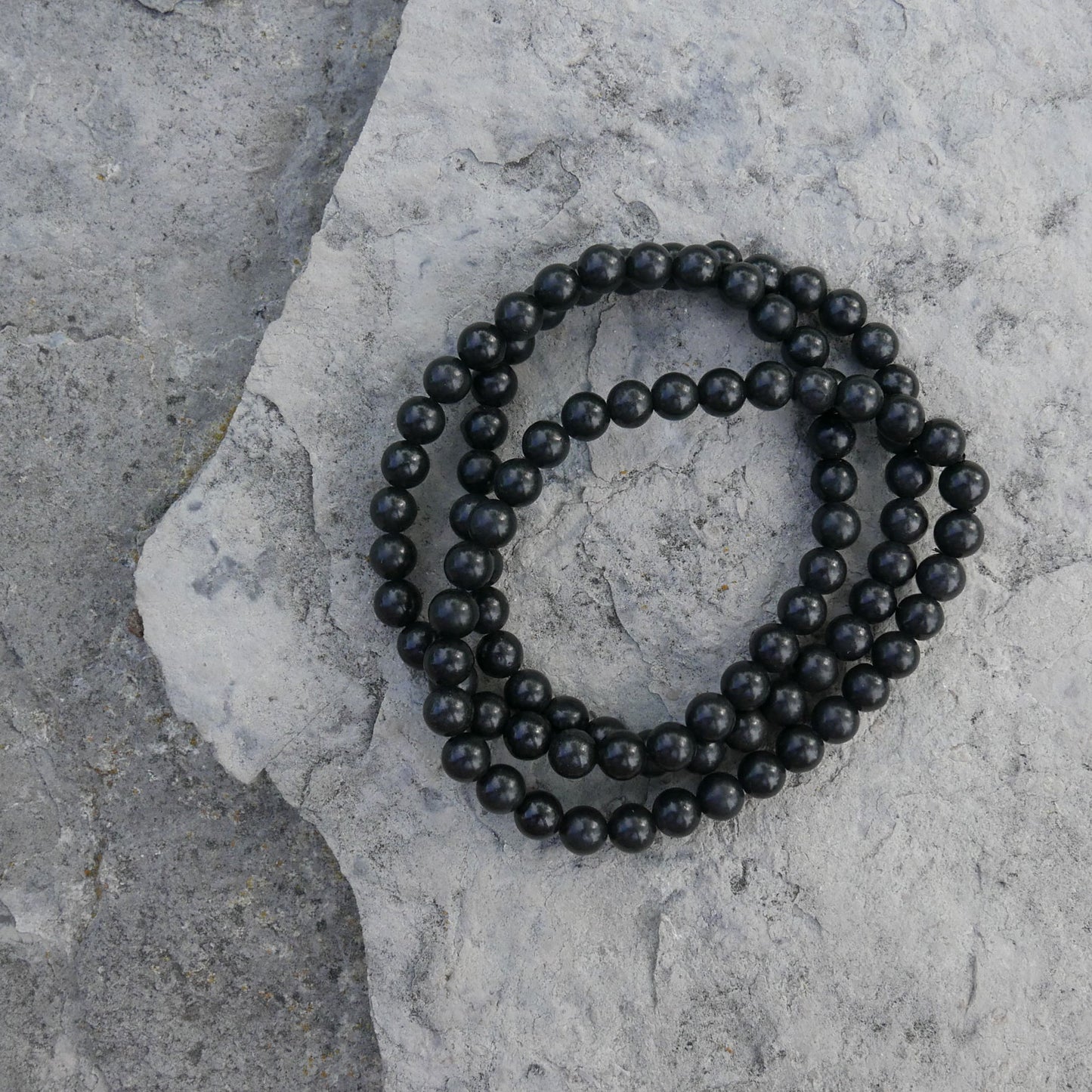 Shungite bracelet (6mm) | Snow Heart Crystals - Online Crystal Shop Canada 