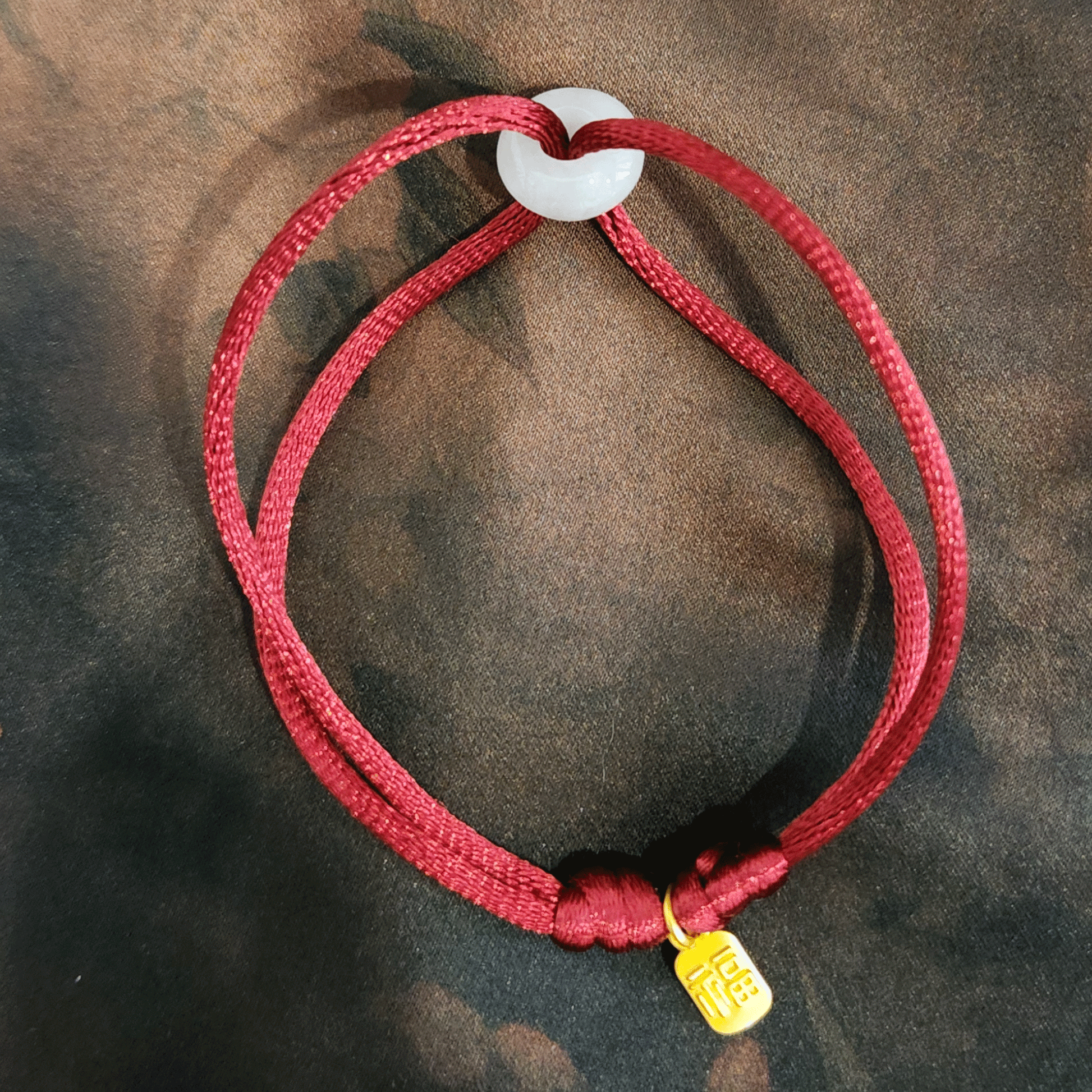 Ice Jade Donut Red Cord Bracelet | Snow Heart Crystals
