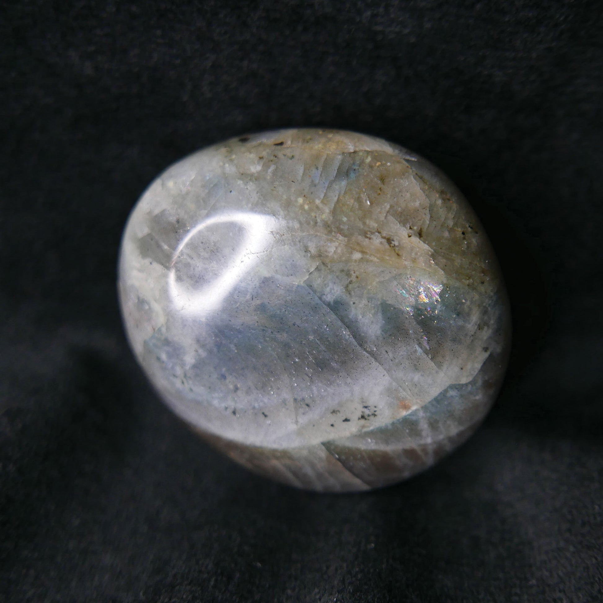 labradorite palm stone 