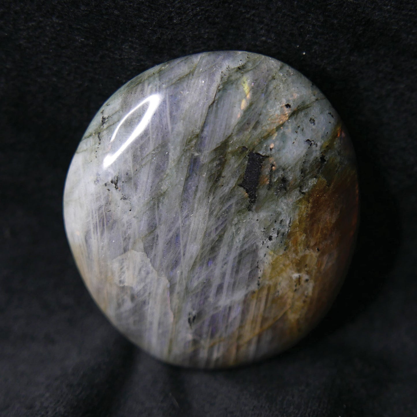 labradorite palm stone 